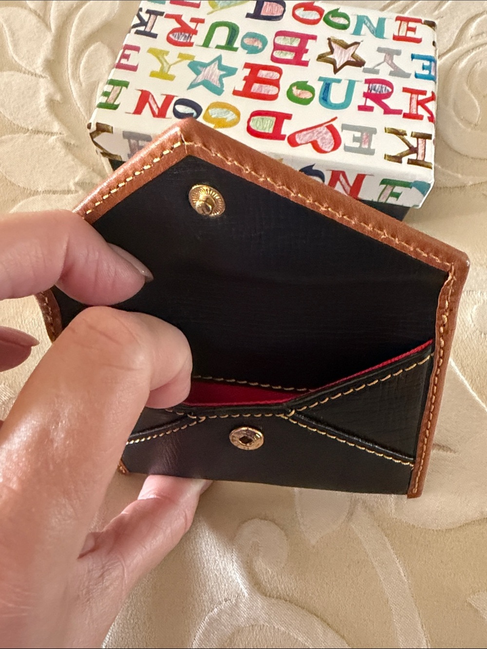 Dooney & Bourke Black Card Holder New in box - Picture 4 of 5